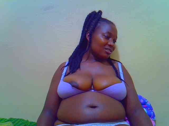 Molly-22 webcam