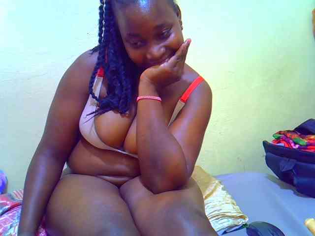 Molly-22 webcam