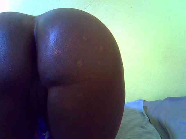 Molly-22 webcam
