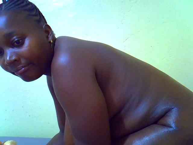 Molly-22 webcam