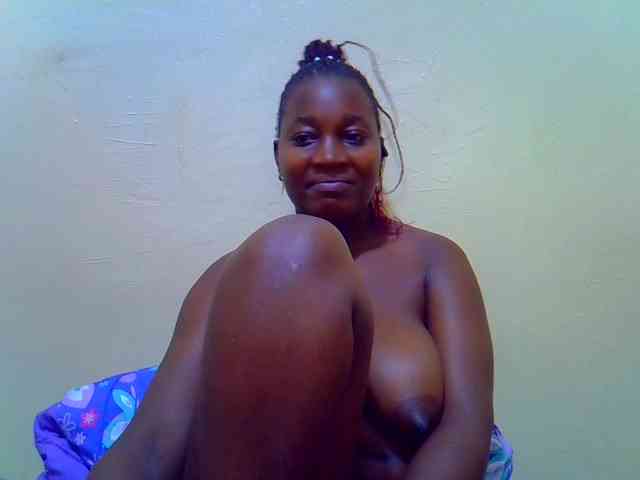 Molly-22 webcam