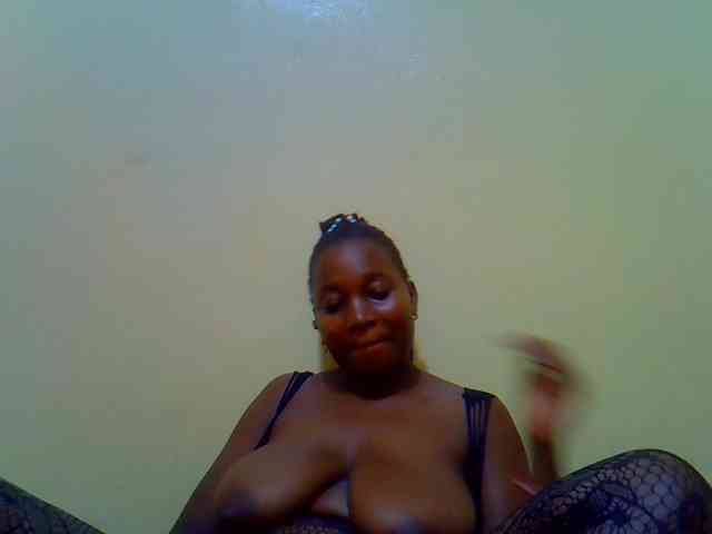 Molly-22 webcam