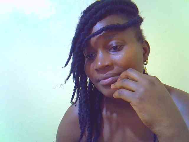 Molly-22 webcam