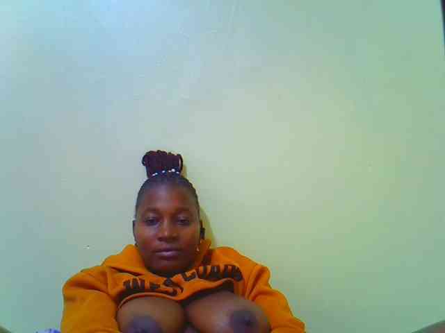 Molly-22 webcam