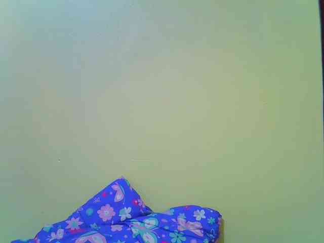 Molly-22 webcam