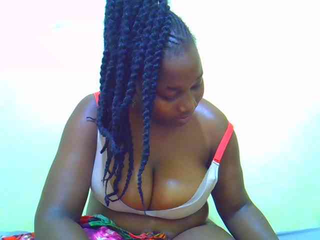 Molly-22 webcam