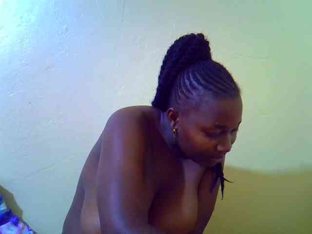 Molly-22 webcam