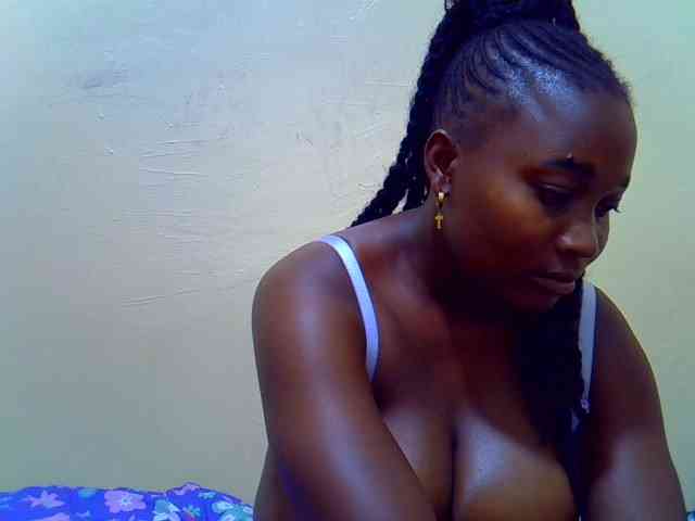 Molly-22 webcam