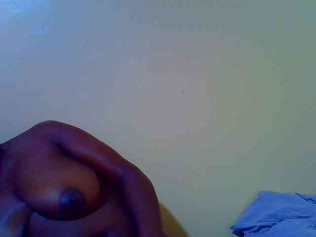 Molly-22 webcam