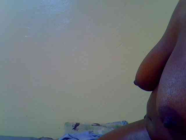 Molly-22 webcam