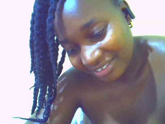 Molly-22 webcam