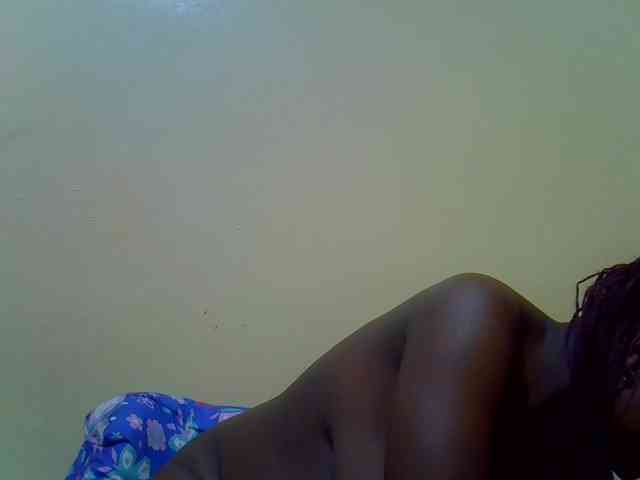 Molly-22 webcam