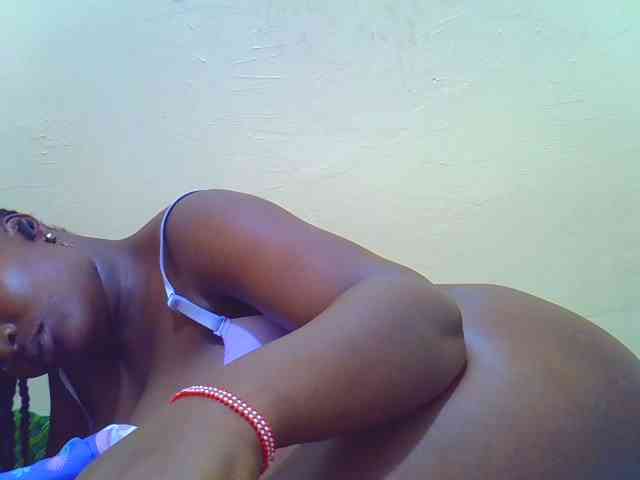 Molly-22 webcam