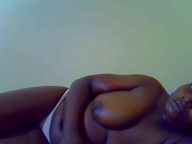 Molly-22 webcam