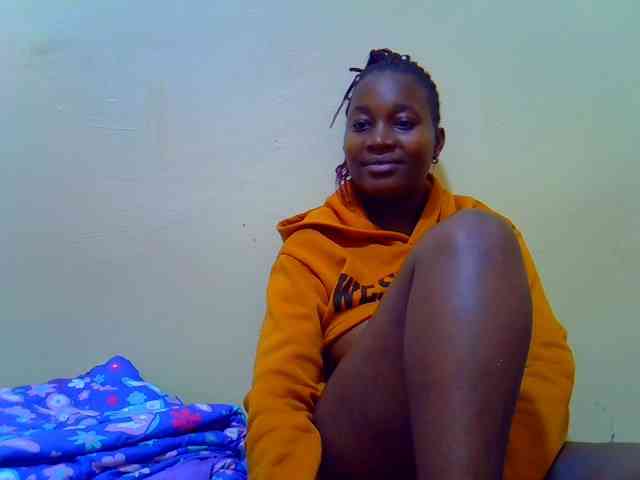 Molly-22 webcam