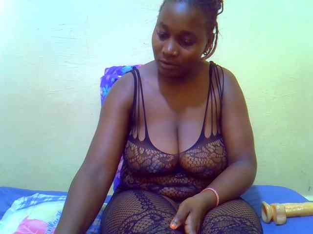 Molly-22 webcam