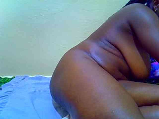 Molly-22 webcam