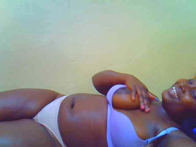 Molly-22 webcam