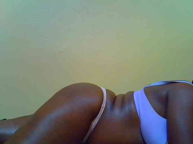 Molly-22 webcam