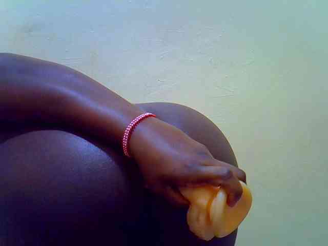 Molly-22 webcam