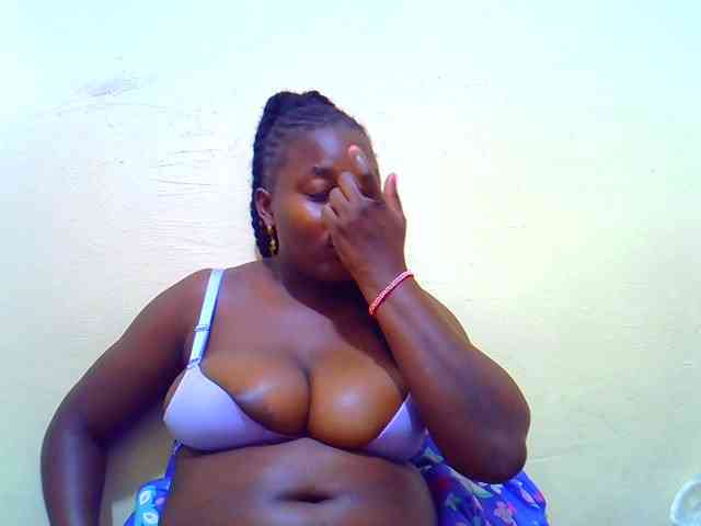 Molly-22 webcam