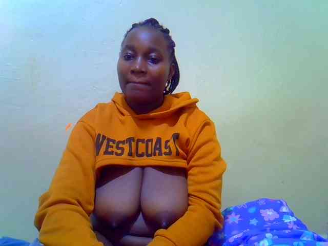 Molly-22 webcam