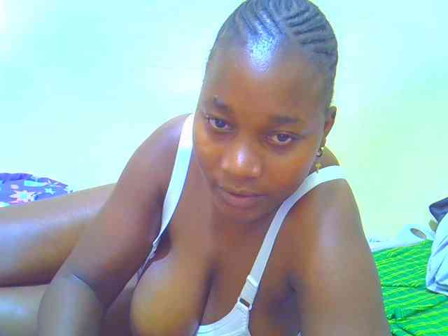 Molly-22 webcam