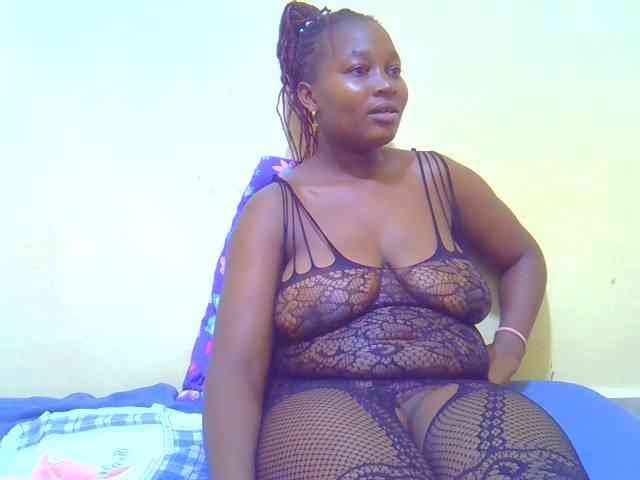 Molly-22 webcam