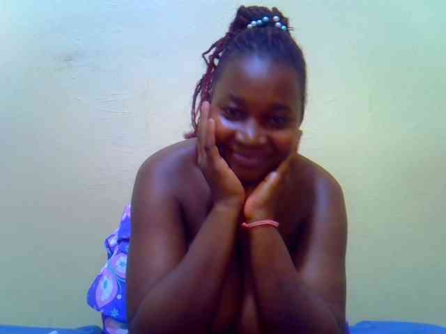 Molly-22 webcam