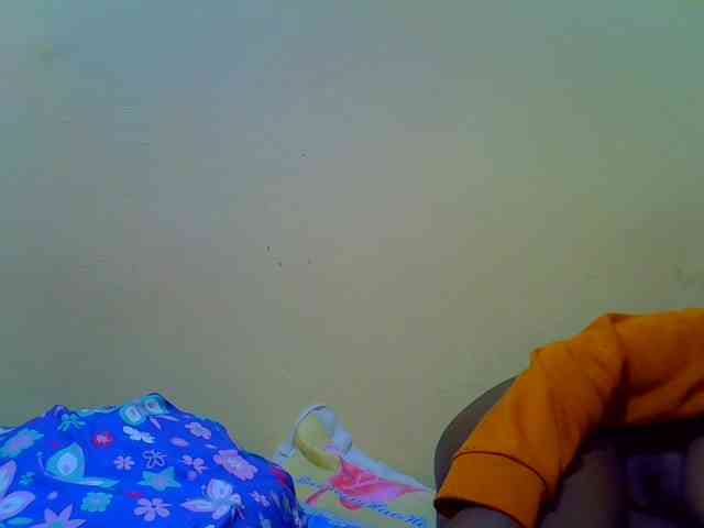 Molly-22 webcam