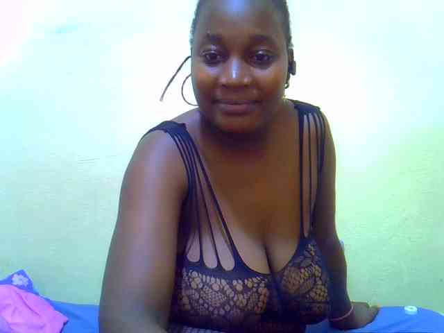 Molly-22 webcam