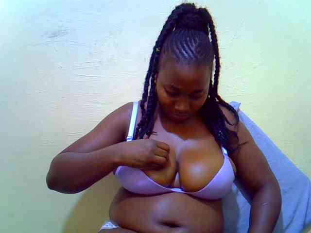 Molly-22 webcam