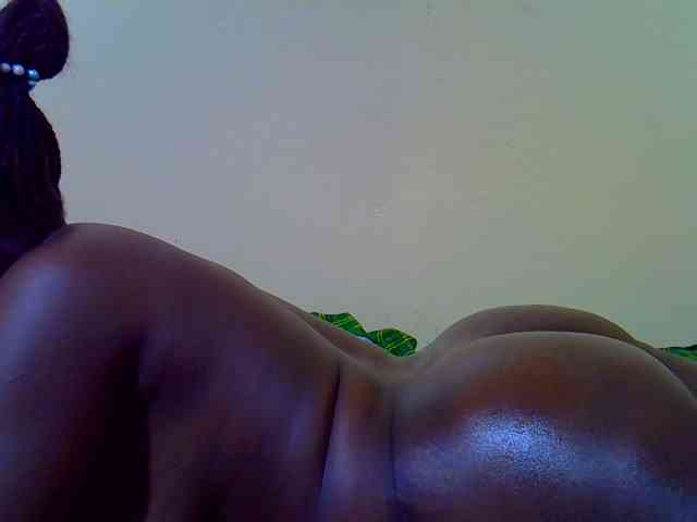 Molly-22 webcam