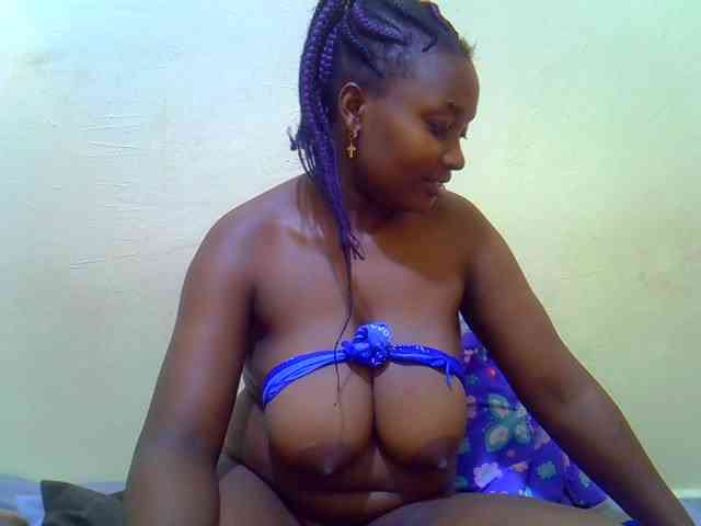Molly-22 webcam