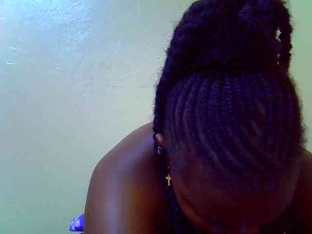 Molly-22 webcam