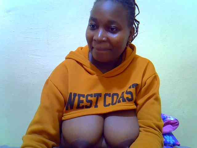 Molly-22 webcam