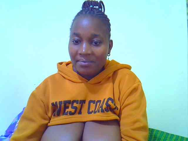 Molly-22 webcam