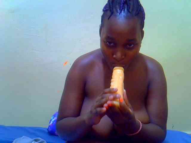 Molly-22 webcam