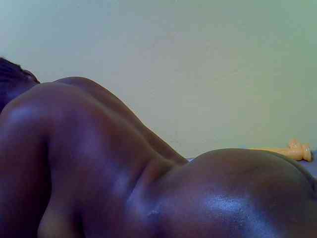 Molly-22 webcam