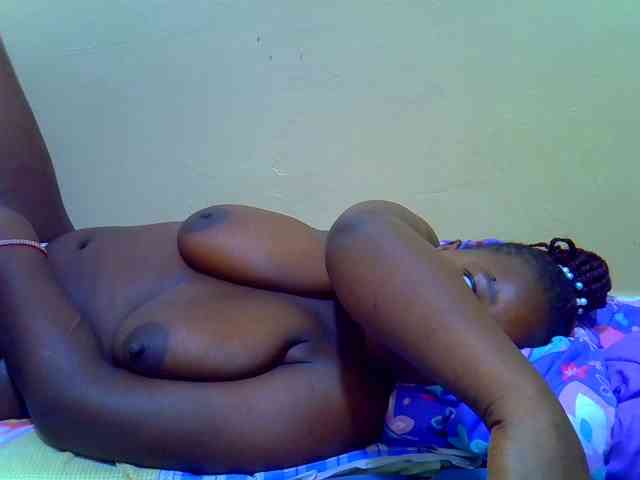 Molly-22 webcam