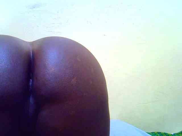 Molly-22 webcam