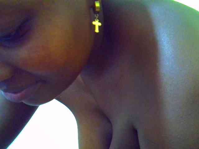 Molly-22 webcam