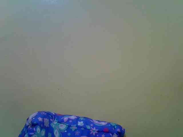 Molly-22 webcam