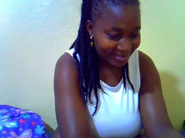 Molly-22 webcam