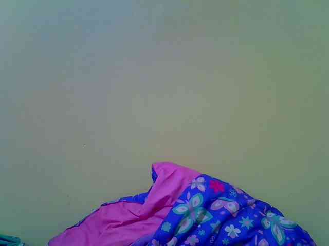 Molly-22 webcam