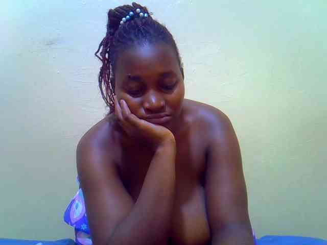 Molly-22 webcam