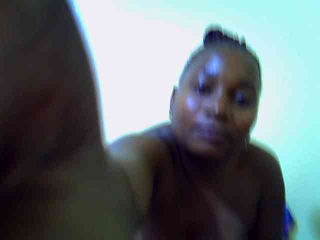 Molly-22 webcam