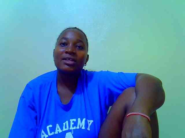 Molly-22 webcam