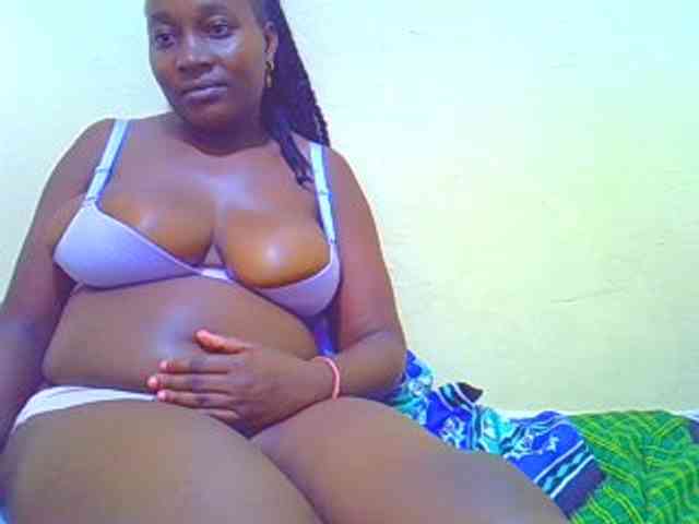 Molly-22 webcam
