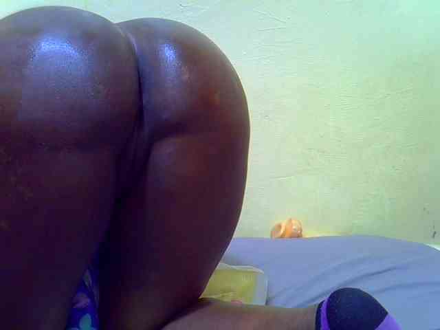 Molly-22 webcam